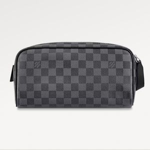 Louis Vuitton Dopp Kit Toilet Pouch N40127